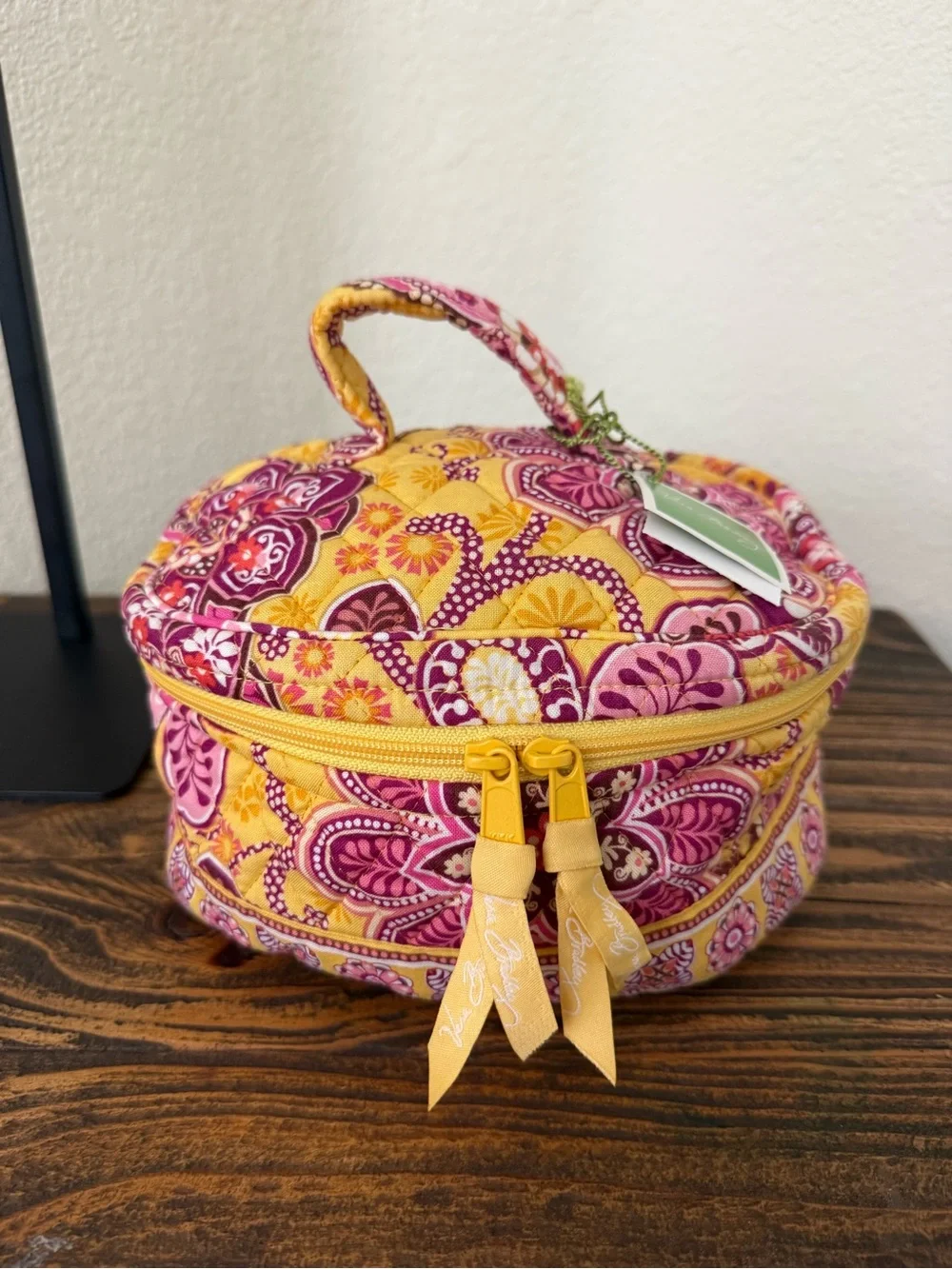 Vera Bradley Quilted Round Travel Cosmetic | Bali Gold | Retired